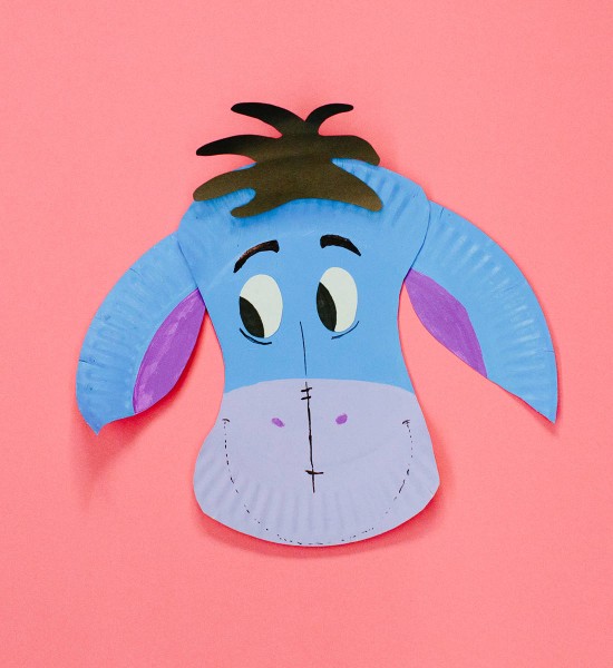 Disney-Family_Paper-Plate-Eeyore_1100-1100x1200