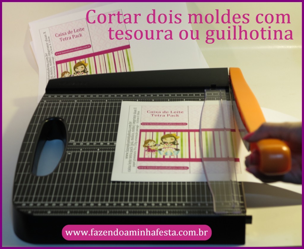 Imprimir o molde duas vezes em papel A4 orientação paisagem, e cortar com a borda