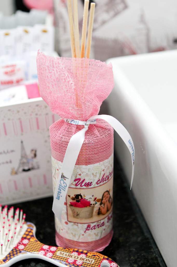 Aromatizador (usei um molde retangular, e colei com contact)