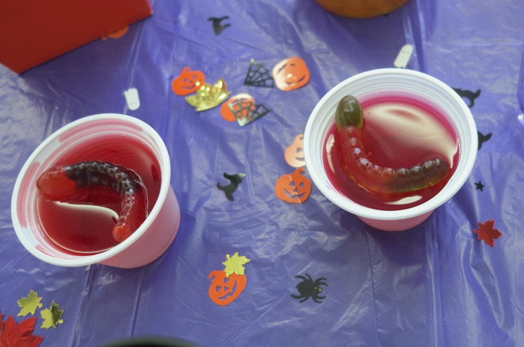 Gelatinas com Lagartas