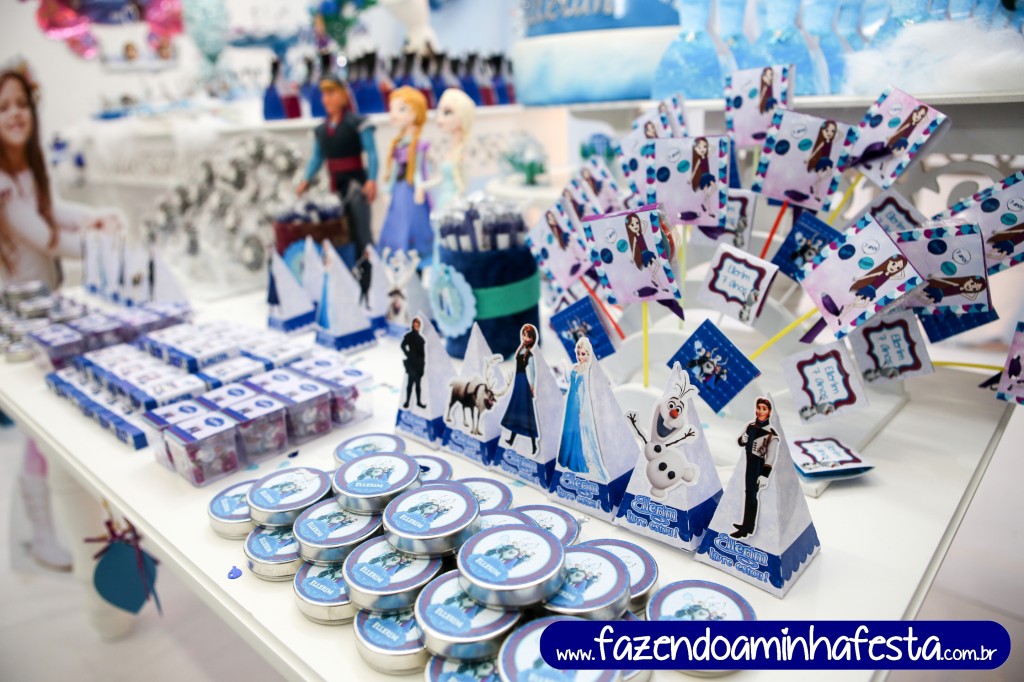 Veja todos os moldes do nosso Kit Completo Frozen clicando aqui!