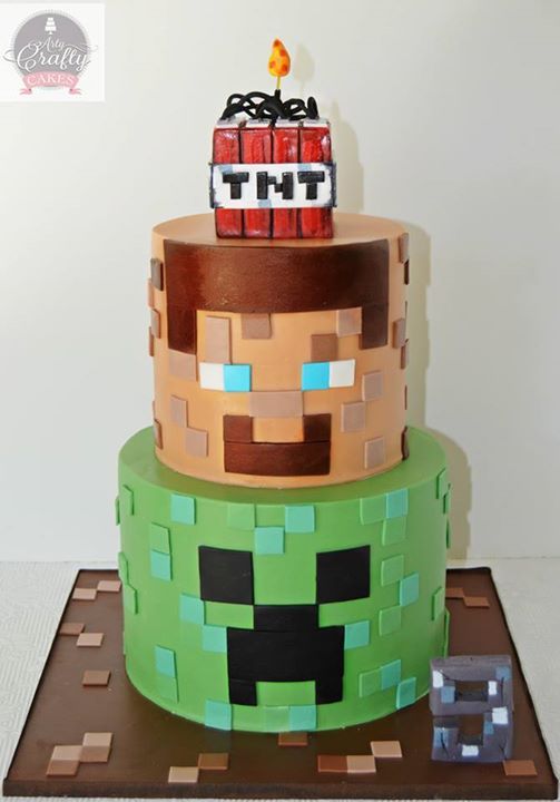 Bolo Minecraft via Arty Crafty Cakes