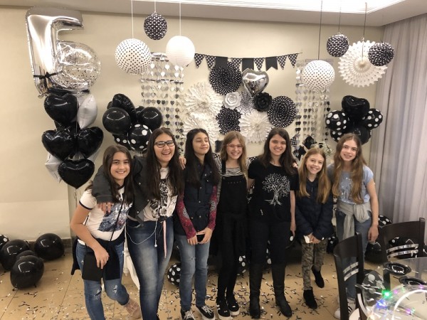 Amigas se divertindo