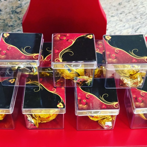 Caixinhas de acrílico Dourado e Vermelho